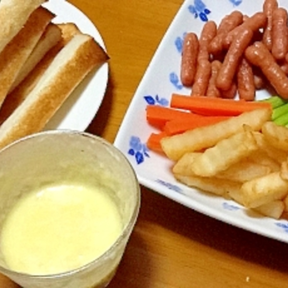 レンジで簡単チーズフォンデュ レシピ 作り方 By かえる5769 楽天レシピ レンジで簡単チーズフォンデュ レシピ 作り方 By かえる5769 楽天レシピ
